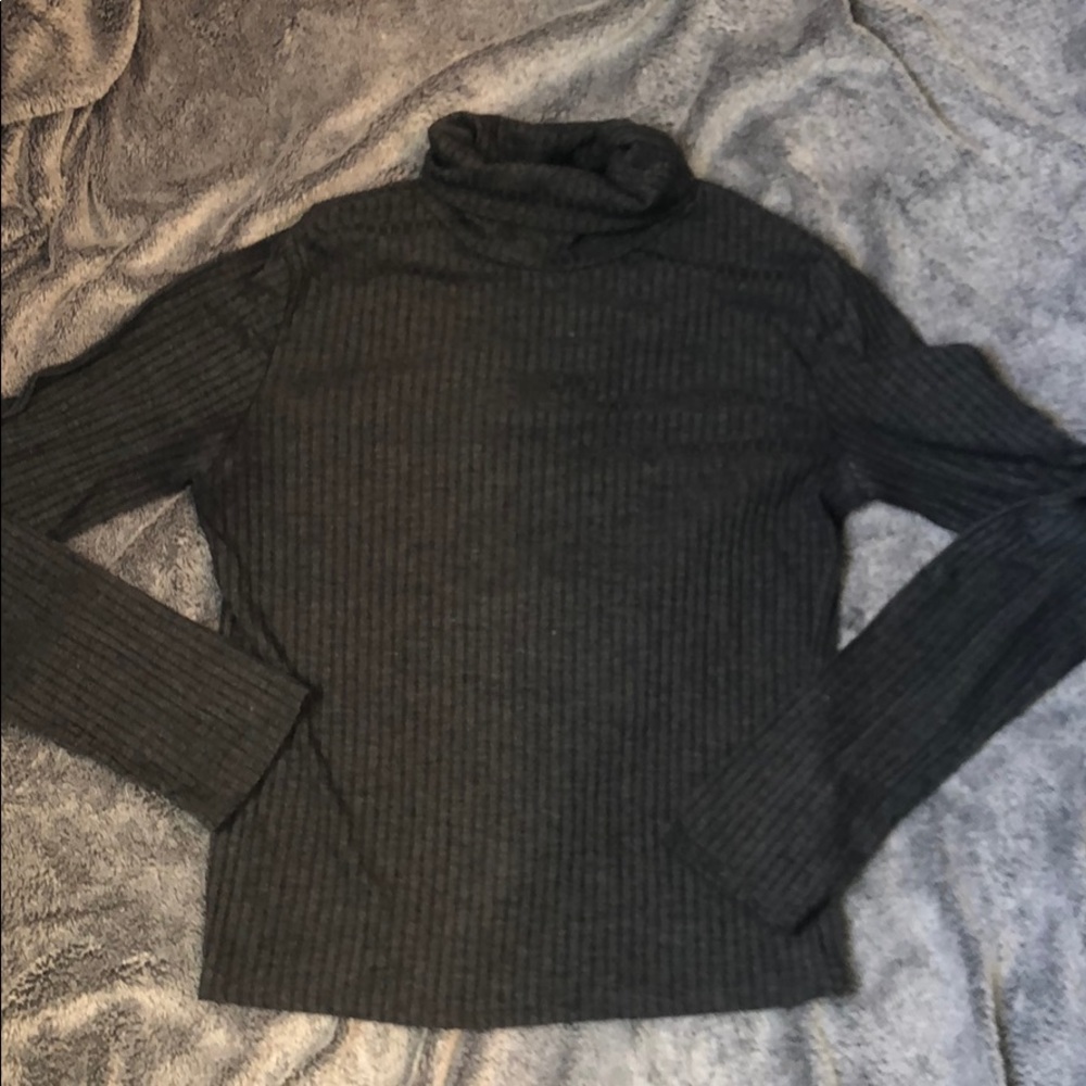 Cute turtleneck